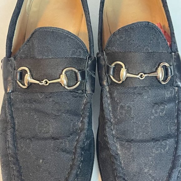 Gucci Monogrammed Black Horsebit Loafers size 9 - Picture 2 of 13